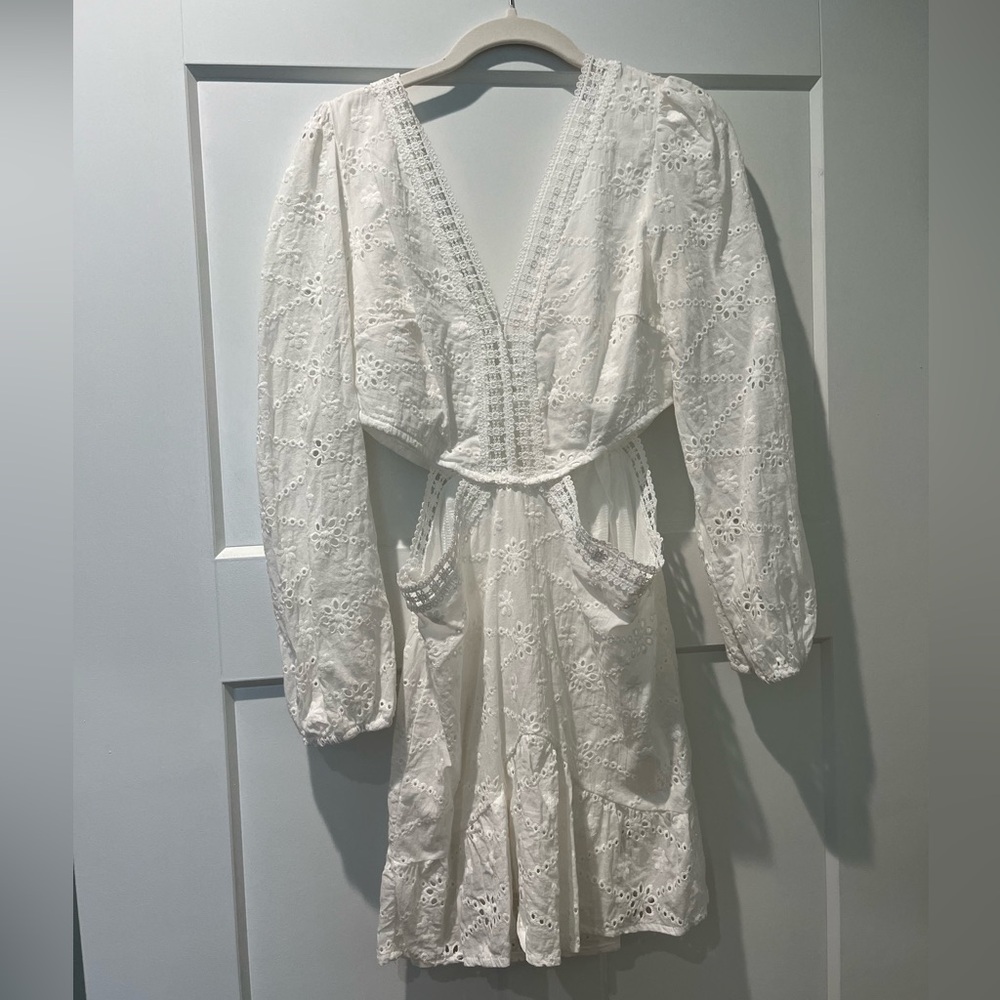 White lace cut out dress